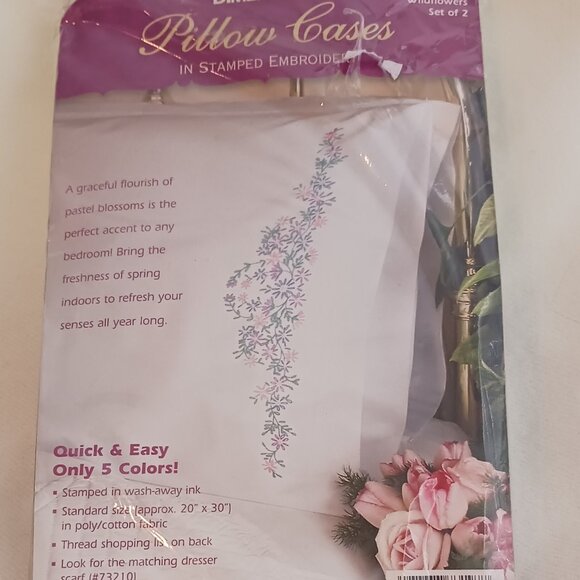 5 New in Package Embroidery Kits - Picture 8 of 9